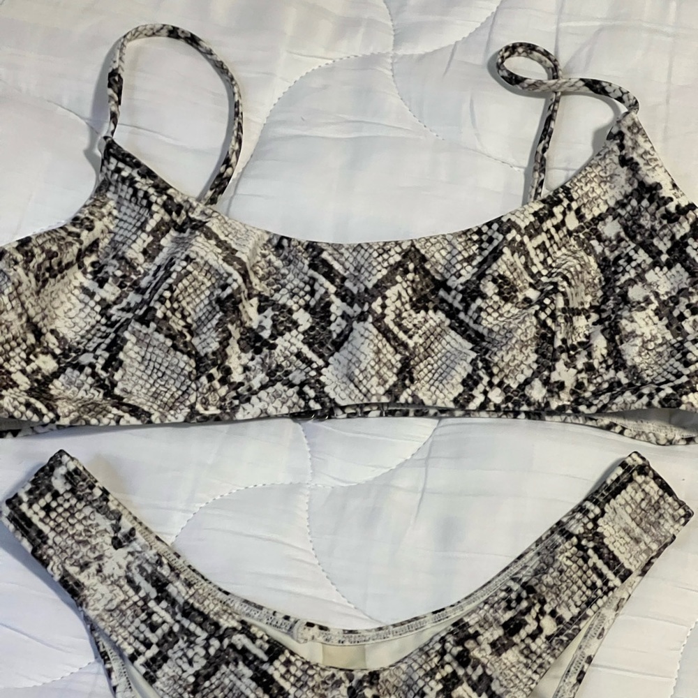 snakeskin swimsuit set